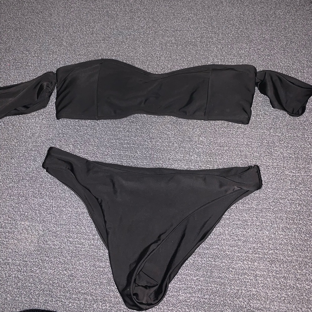 Bathing suit